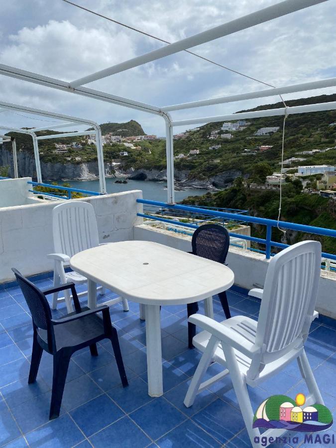 Magi - Appartamenti Maga Circe Ponza Exterior photo